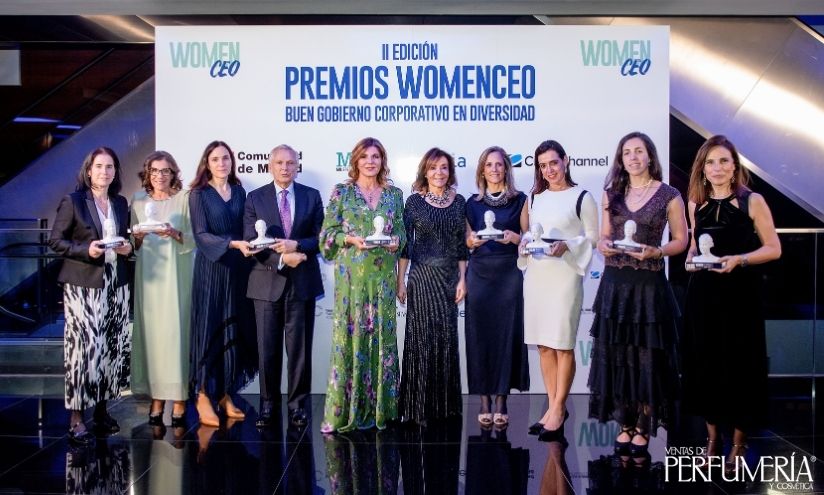 Val Díez, CEO de Stanpa, recibe el Premio WomenCEO a la Trayectoria Profesional 2025